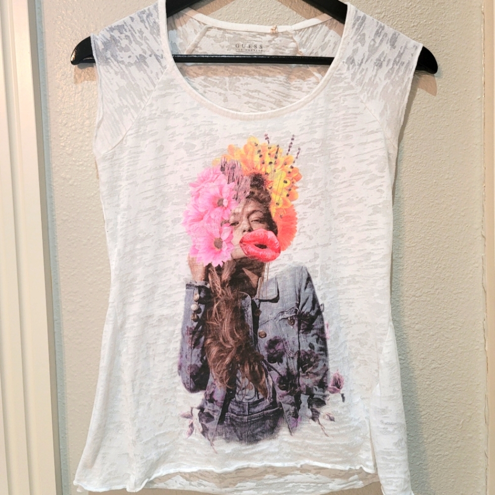 Guess t-shirt